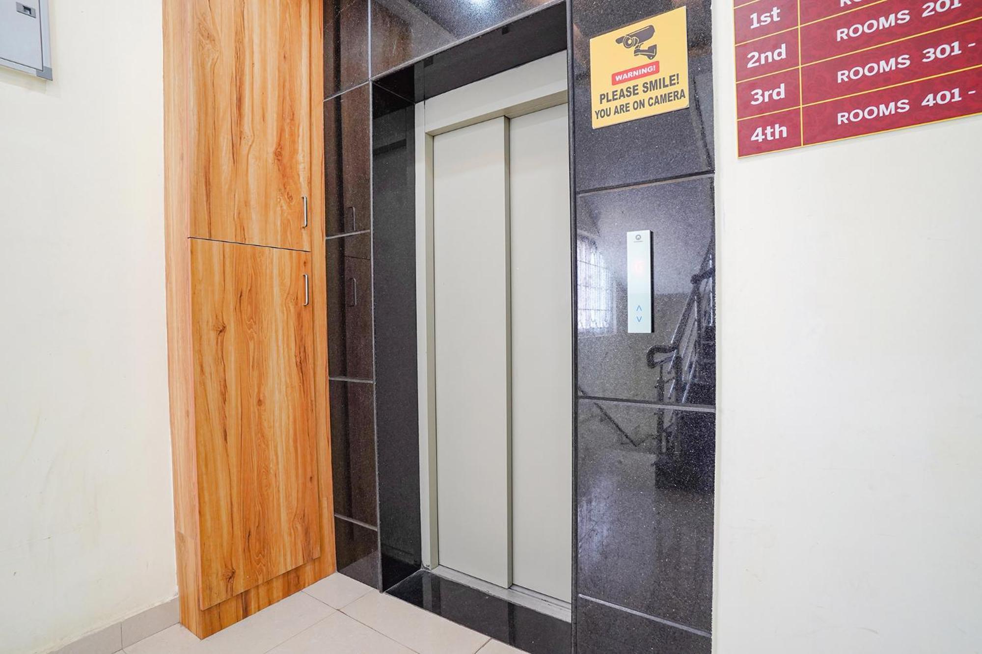 Fabhotel Partha Residency - Nr Iskcon Kr Puram 벵갈루루 외부 사진